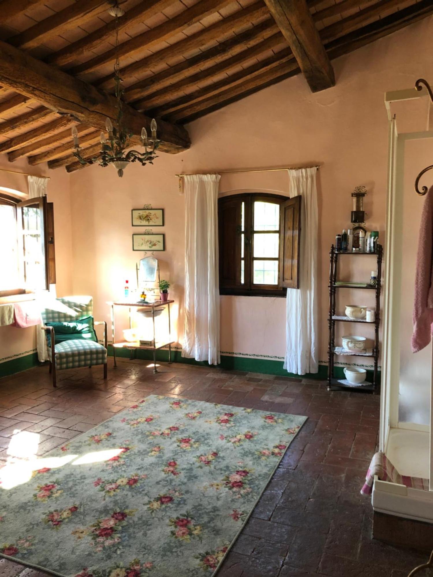 La Casa Nel Bosco Villa Lari Eksteriør bilde
